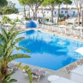 Hotel perto da praia em Marbella com acesso à área de relaxamento e check-out tardio
