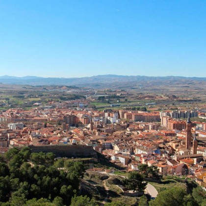 Descubre la tradición culinaria aragonesa con una cena en Calatayud