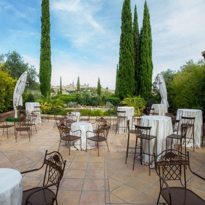 Especial Enamorados: Escapada con Postre del Chef en Toledo