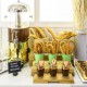 Romanticismo en un hotel boutique con cava y frutas con chocolate en la Gran Vía