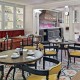 Romanticismo en un hotel boutique con cava y frutas con chocolate en la Gran Vía