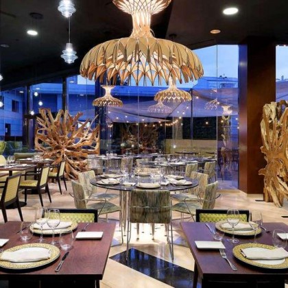 Descubre Barcelona y alójate en un hotel de diseño con desayuno incluido