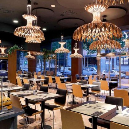 Descubre Barcelona y alójate en un hotel de diseño con desayuno incluido