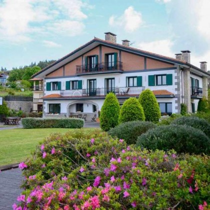 Escapada Relax con acceso al Spa privado entre el mar y la montaña