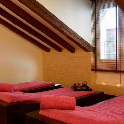 Para Regalar: habitación deluxe, cena, spa, masaje y mucho más en la Puerta de Alcalá