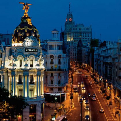 Para Regalar: habitación deluxe, cena, spa, masaje y mucho más en la Puerta de Alcalá