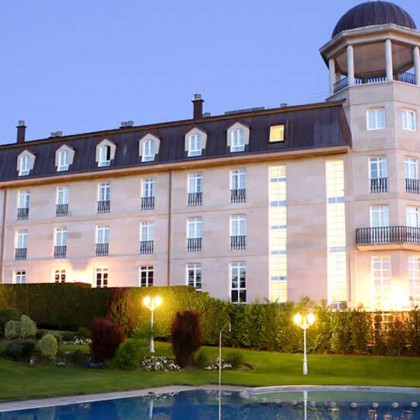Escapada Relax con acceso al spa o sesión de balneoterapia en el Balneario de Mondariz