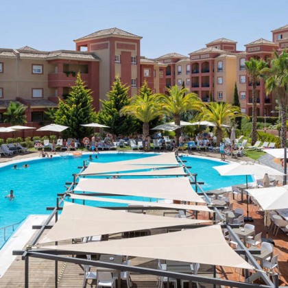 Escapada en Media Pensión con Spa y valores añadidos gratuitos en un resort de Islantilla