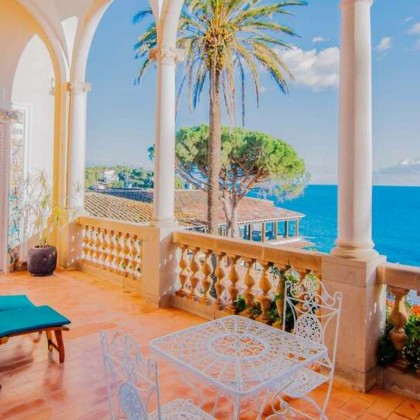 Especial vistas al mar en la Costa Brava: desayuno, cena y cava