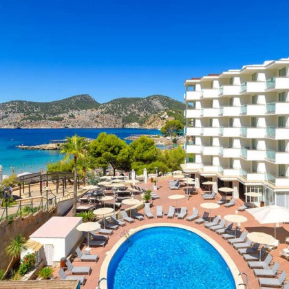 Escapada a Mallorca con media pensión incluida en un precioso 4