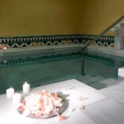 Regalo de Circuito Califa en Baños Árabes Palacio De Comares