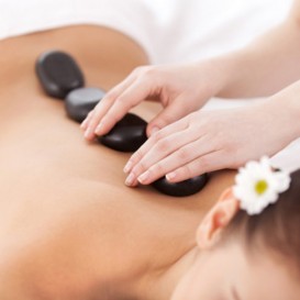 Regalo de Masaje con Piedras Calientes | 60 min en Santuari Urban Spa