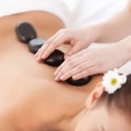 Regalo de Masaje con piedras calientes en Callao Spa & Wellness