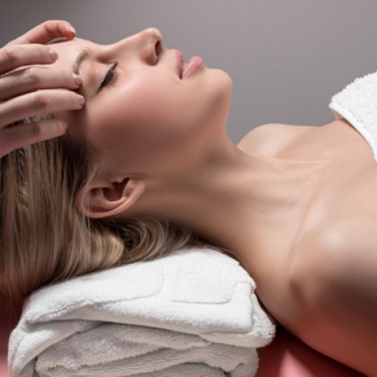 Regalo de Masaje Facial de Oriente en SPA by SERAWA Moraira