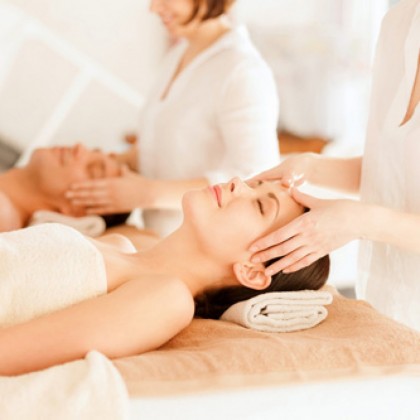 Regalo de Día Especial  en Pareja | Masaje 50 min + Piscina cubierta/ Sauna/ Baño Turco en Hipotels Barrosa Garden