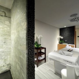 Regalo de Deep Tissue 50´ en Rock Spa Tenerife