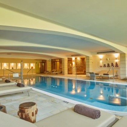 Regalo de Acceso SPA + Masaje relajante en Pure Spa by Natura Bissé