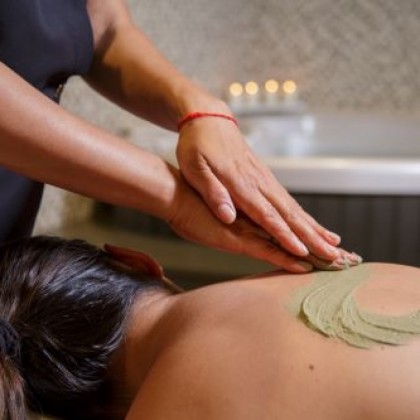 Regalo de Circuito Termal + Ritual Algas Intensive en Naiad Wellness Center