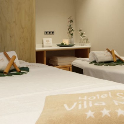 Regalo de Circuito Termal + Masaje relajante en Naiad Wellness Center