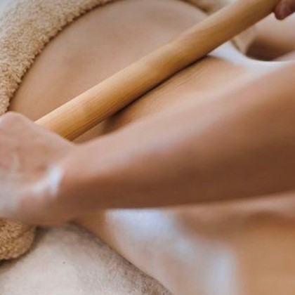 Regalo de Masaje de Bambú + Spa en Benicaldea Thai Massage & Spa