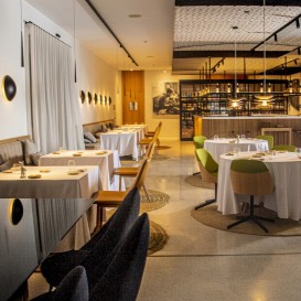 Regalo de DayPass: Circuito Spa + Menú Migdia en Restaurante Aromata de Andreu Genestra en HM Palma Blanc