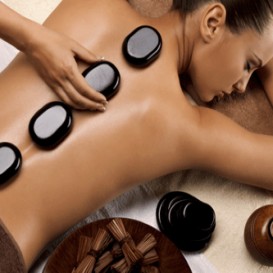 Regalo de Masaje Piedras Volcánicas en Spa Kumaras