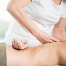 Presente de massagem relaxante local em Palasiet Thalasso Clinic&Hotel