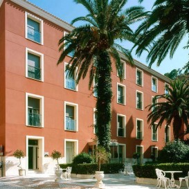 Voucher Presente Mais de 60 anos no Hotel Levante do Balneario de Archena