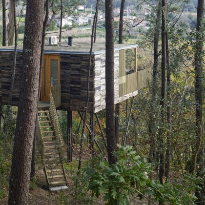 Bono Regalo en las Cabañitas del Bosque con Desayuno y  Nevera Llena en Outes