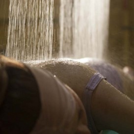 Cadeau de massage sous la douche Balneario de Graena à Grenade