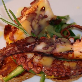 Lunch and Dinner in Acuña Spa