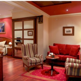 Escapade Romantica Lombok Deux nuits dans l'Hôtel Palacio de la Magdalena