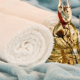 Voucher It 's called Bio Massage Aromasoul Calm&Luxury Premium Spa