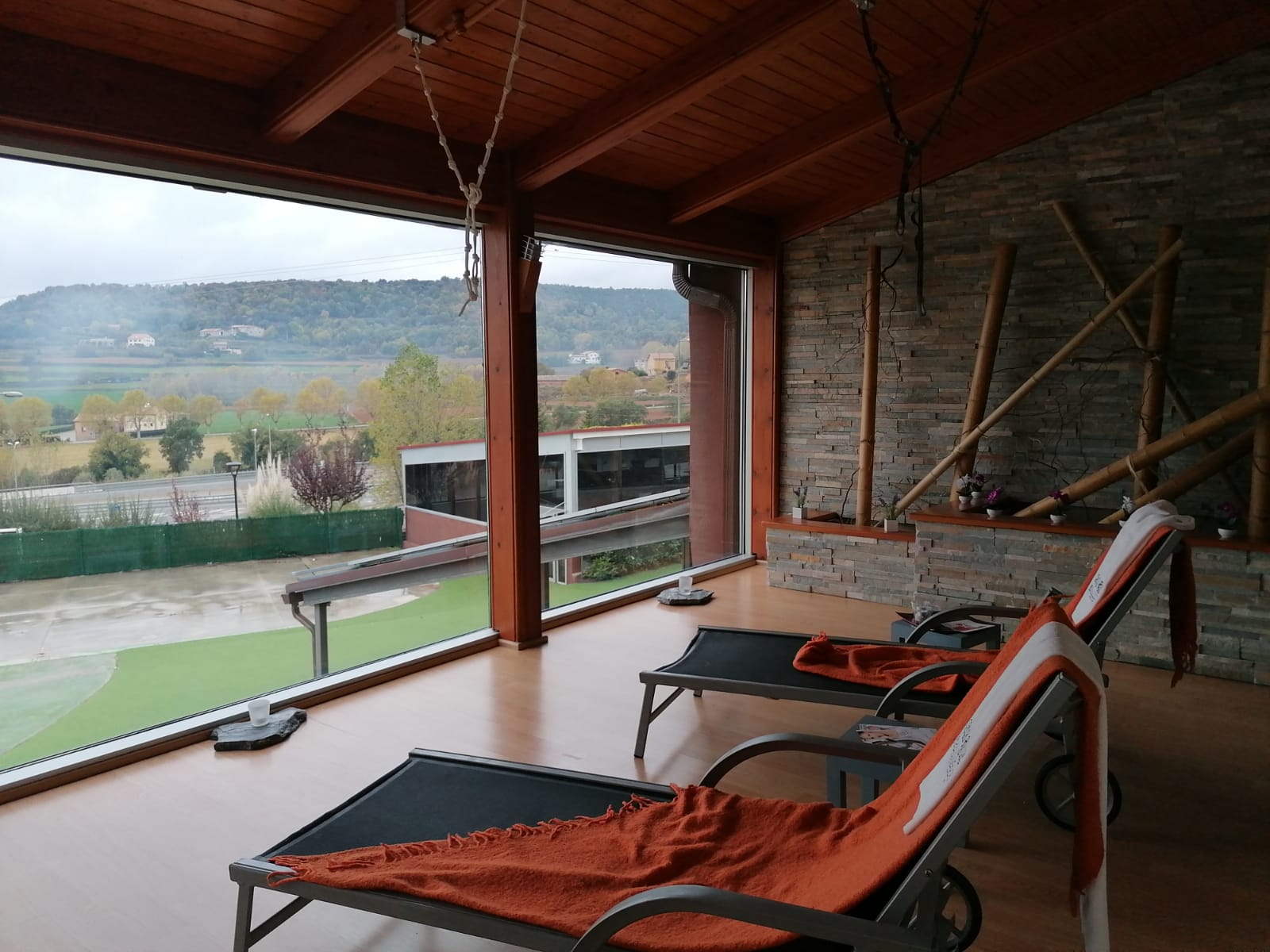 Spazio Nyxpert 08600 Berga Resort