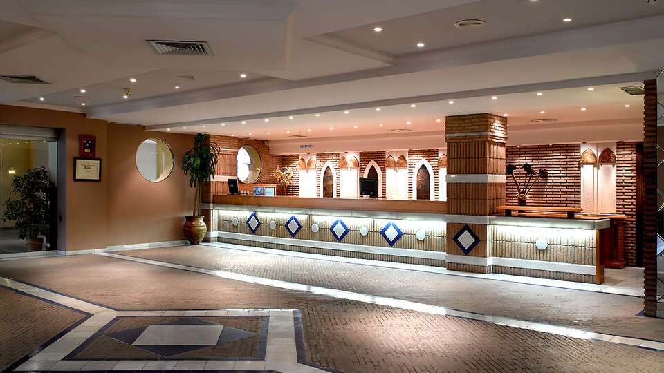 Hotel Macià Alfaros