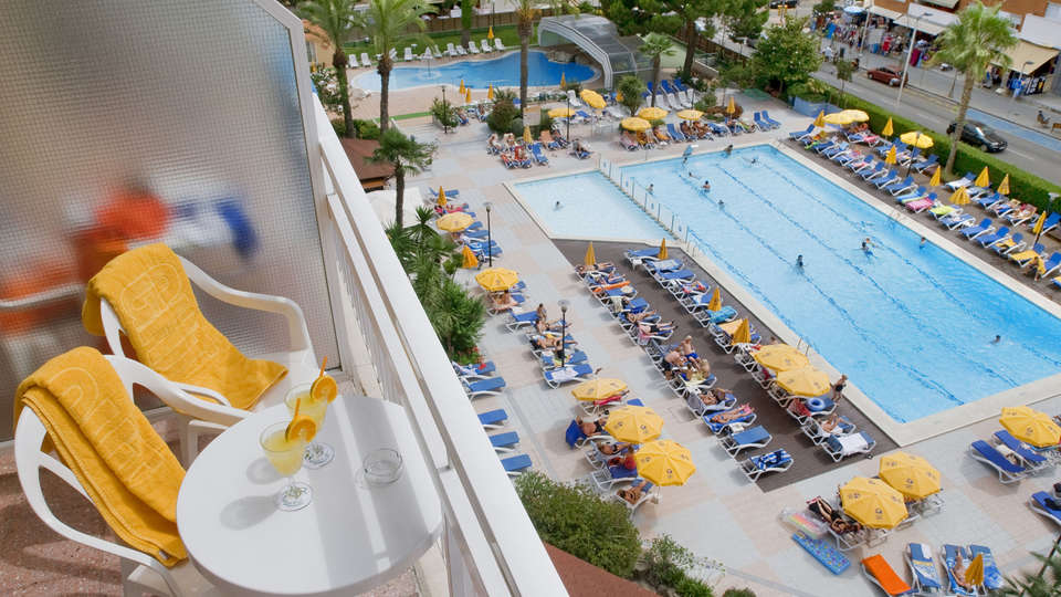 Hotel GHT Oasis Park & Spa