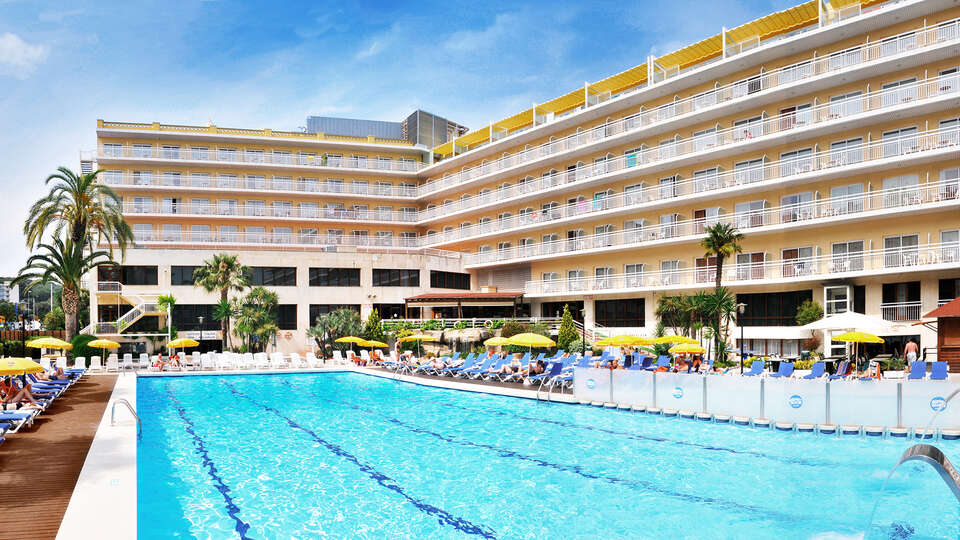 Hotel GHT Oasis Park & Spa