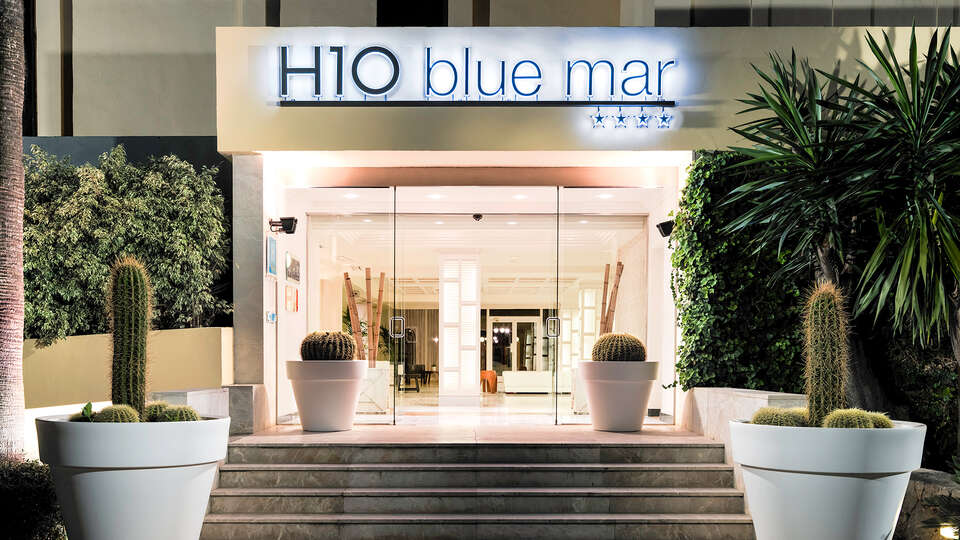 H10 Bluemar (Adults Only) 