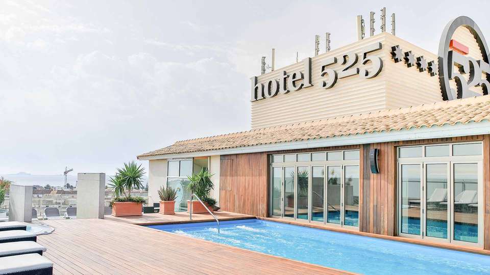 Hotel 525