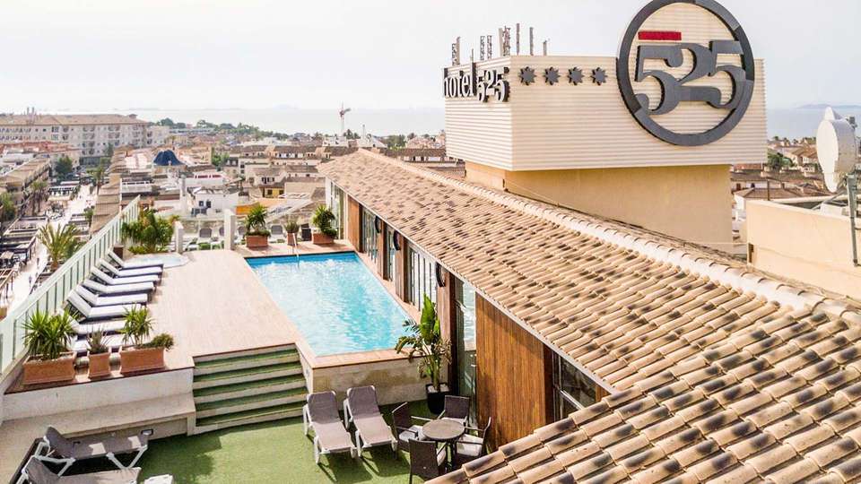 Hotel 525