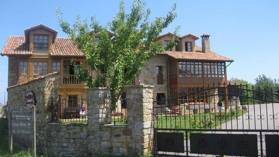 Hotel Rural Casona de Tresali
