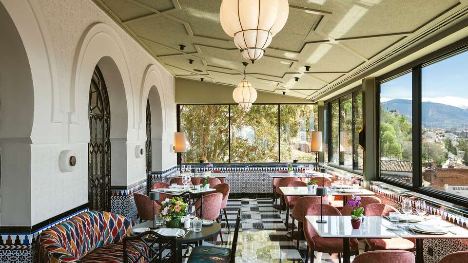 Hotel Alhambra Palace