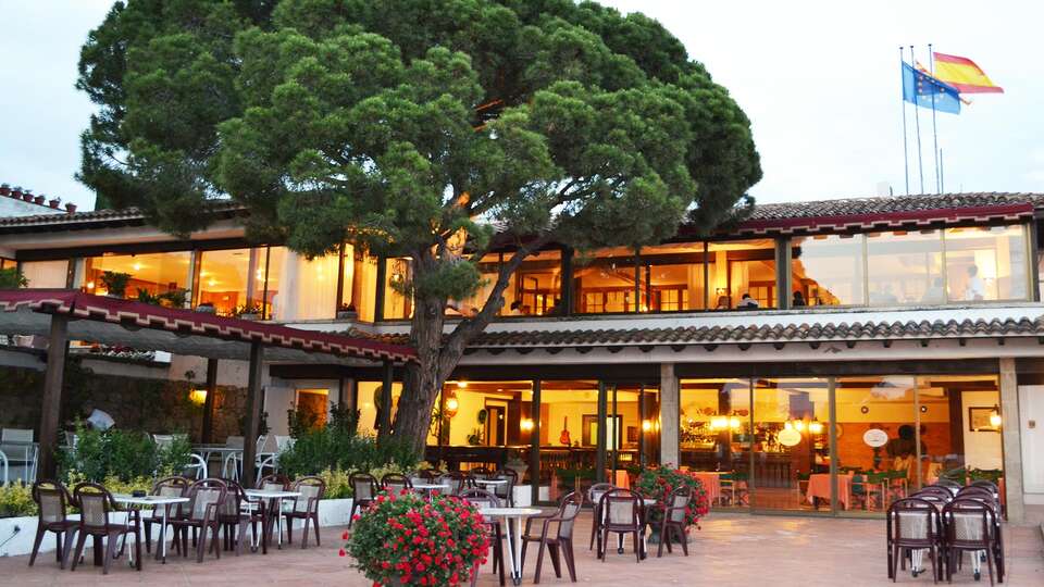 Hotel Roger de Flor Seleqtta