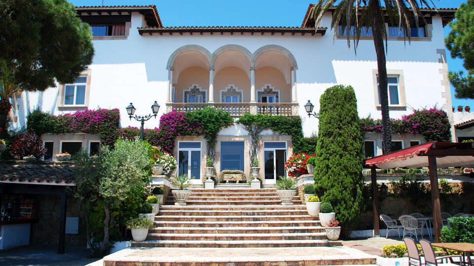 Hotel Roger de Flor Seleqtta