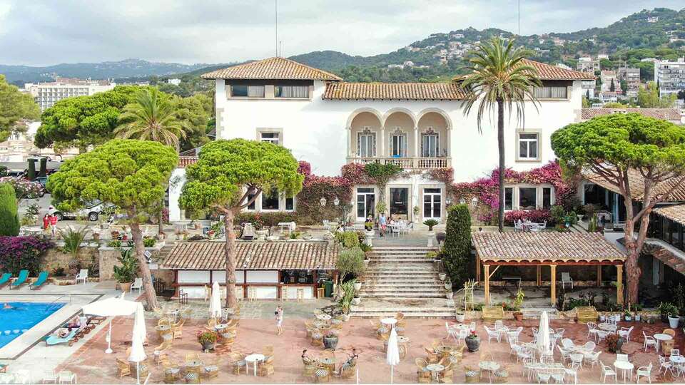 Hotel Roger de Flor Seleqtta