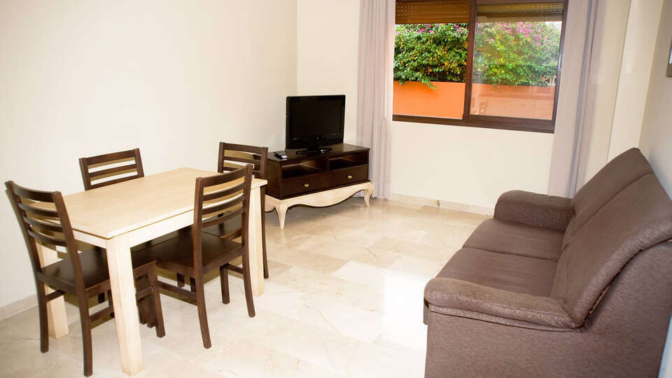Apartamentos La Castilleja